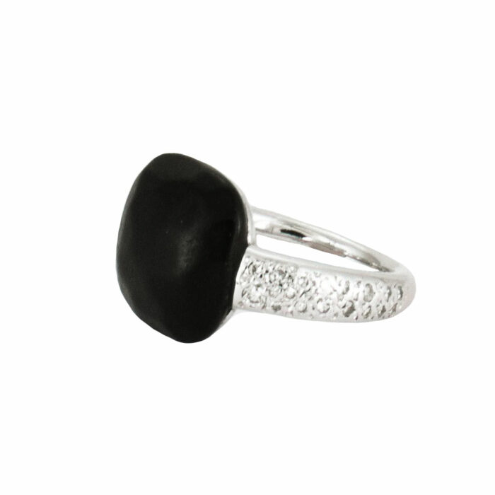 Anillo diamantes pomellato